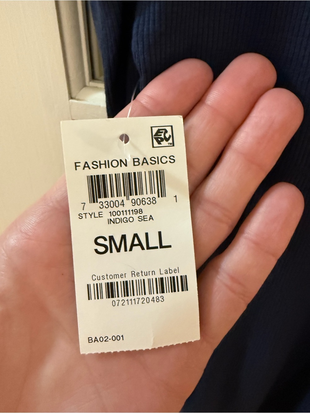 INC Navy Puff Shoulder ribbed Turtleneck Top navy small NWT (#204) - Picture 5 of 9